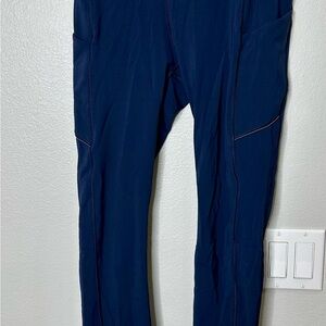 lululemon athletica Women’s Deep Blue Leggings with Pockets